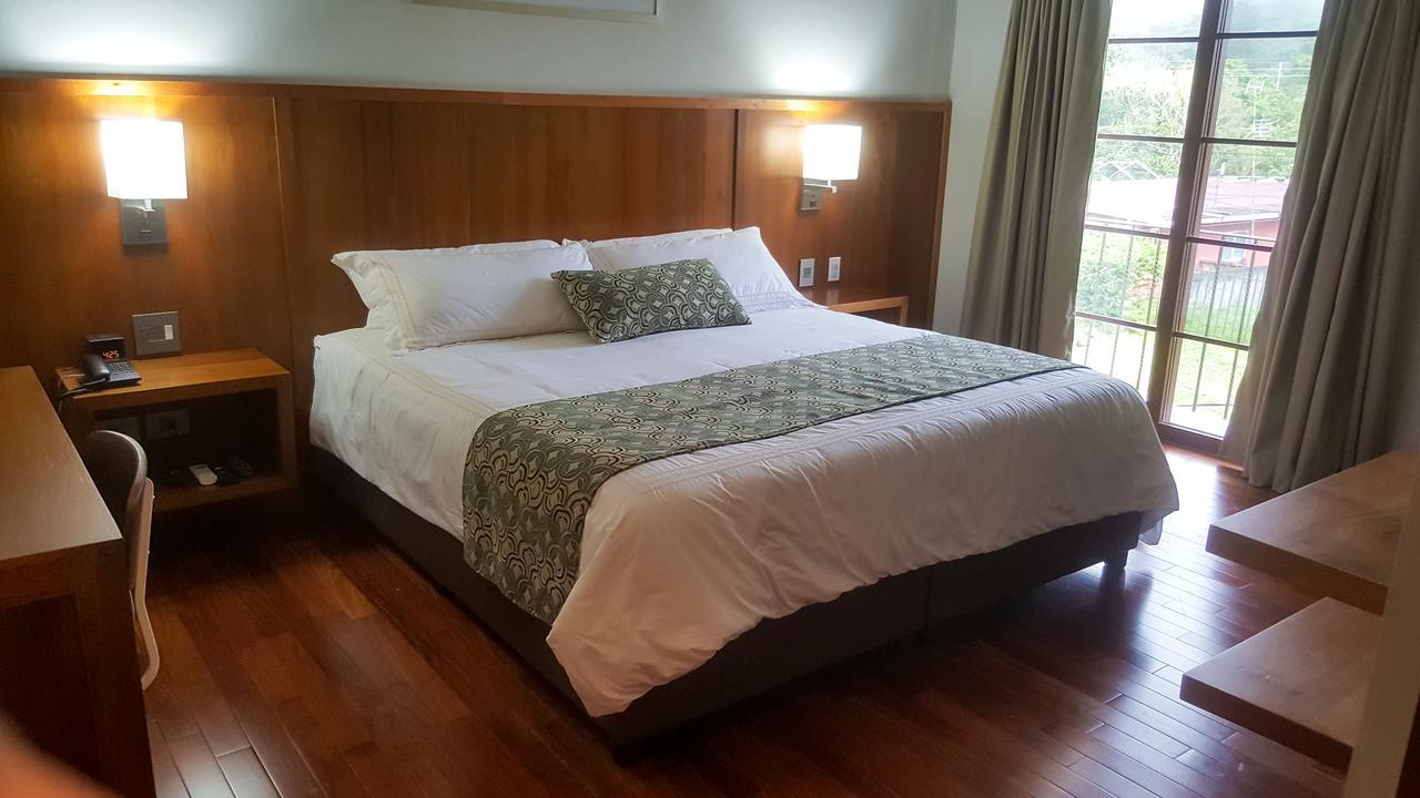 Los Brezos Hotel Boutique Volcán المظهر الخارجي الصورة